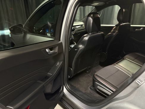 Used 2024 Ford Escape ST-Line AWD/4WD image 22