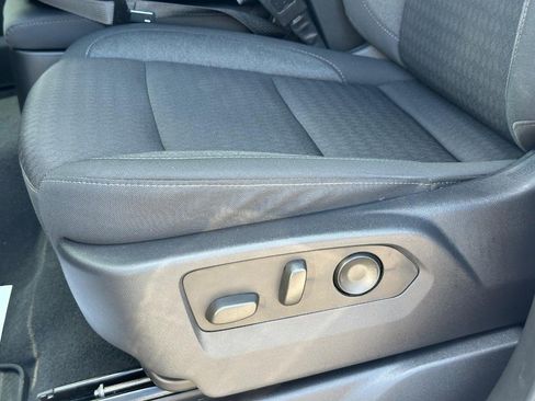Certified 2025 Chevrolet Silverado 1500 LT AWD/4WD image 23