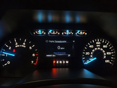 Used 2020 Ford F150 XL w/ Equipment Group 101A Mid RWD image 23