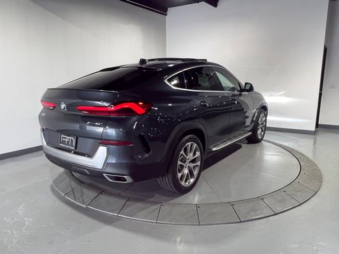 Used 2021 BMW X6 xDrive40i w/ Premium Package image 22