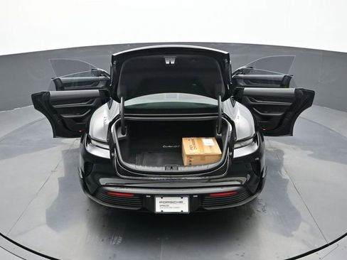 Certified 2025 Porsche Taycan GTS AWD/4WD image 30