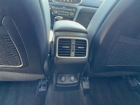 Used 2021 Kia Sportage EX AWD/4WD image 21