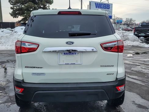 Used 2018 Ford EcoSport Titanium image 5