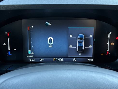 New 2025 Ford Maverick XLT w/ XLT Luxury Package image 22