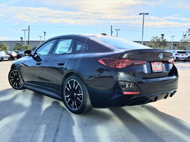 New 2026 BMW M440i w/ Premium Package RWD image 7