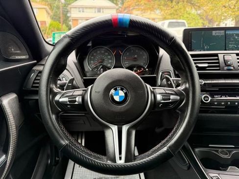 Used 2016 BMW M2 image 18