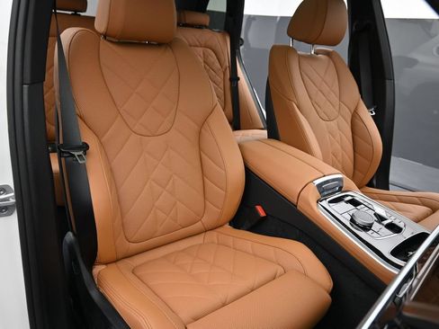 New 2026 BMW X5 xDrive40i w/ Premium Package AWD/4WD image 21