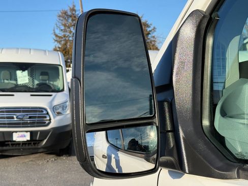 Used 2015 Ford Transit 250 130 Low Roof image 29