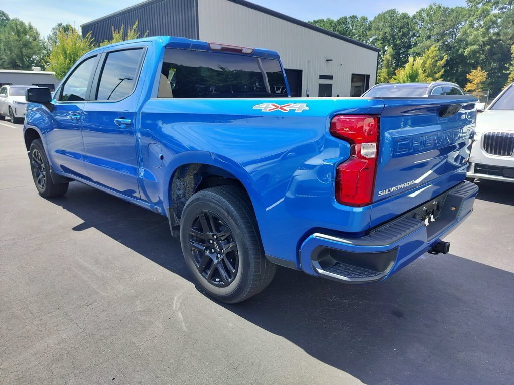 Used 2024 Chevrolet Silverado 1500 RST AWD/4WD image 4