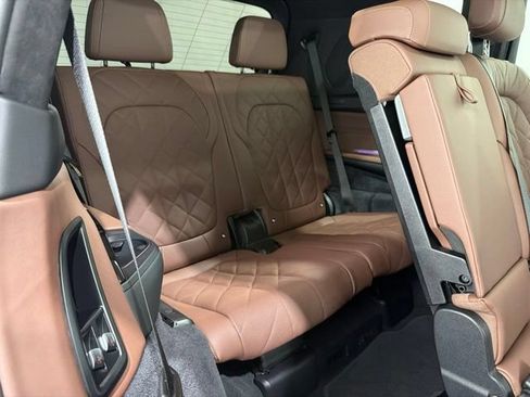 Used 2026 BMW X7 xDrive40i w/ Executive Package AWD/4WD image 27