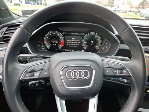 Used 2023 Audi Q3 2.0T Premium Plus image 21