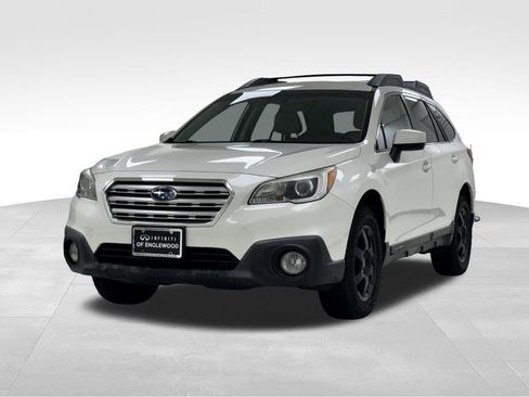 Used 2016 Subaru Outback 2.5i Premium image 3