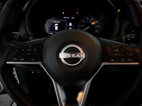 Used 2024 Nissan Kicks SR image 22