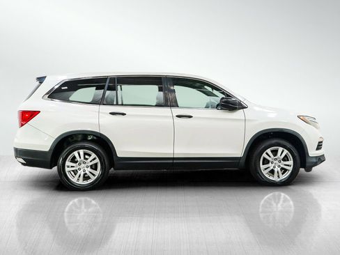 Used 2016 Honda Pilot LX image 6