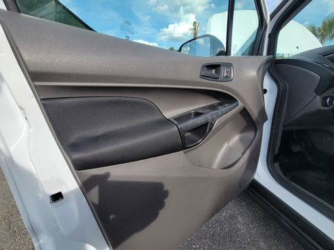 Used 2019 Ford Transit Connect XL image 22