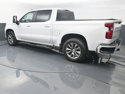 Used 2022 Chevrolet Silverado 1500 RST image 3