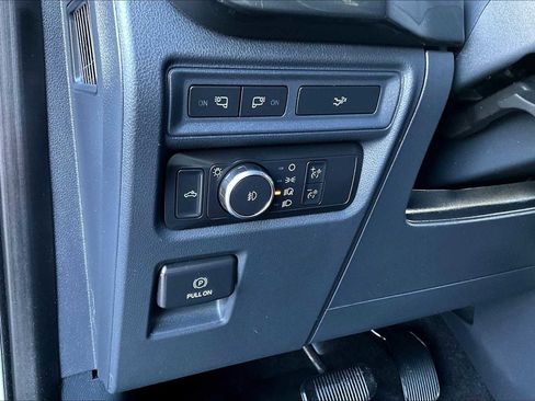 Used 2022 Ford F150 XLT w/ Equipment Group 302A High image 31