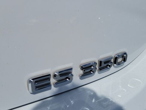 Certified 2023 Lexus ES 350 F Sport w/ Accessory Package (Z1) FWD image 8