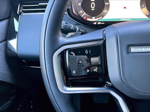 Used 2023 Land Rover Range Rover Sport SE image 23