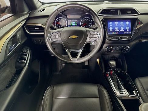 Used 2021 Chevrolet TrailBlazer ACTIV w/ Technology Package AWD/4WD image 36