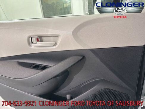 New 2026 Toyota Corolla LE image 19