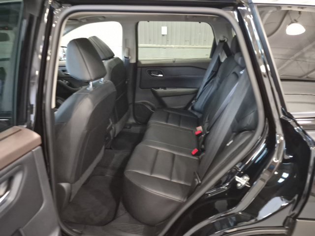 Certified 2023 Nissan Rogue SV w/ SV Premium B Package AWD/4WD image 19
