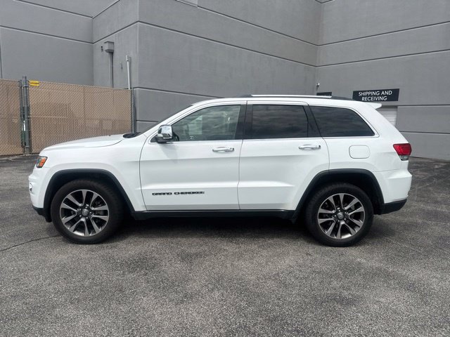 Used 2018 Jeep Grand Cherokee Limited AWD/4WD image 6