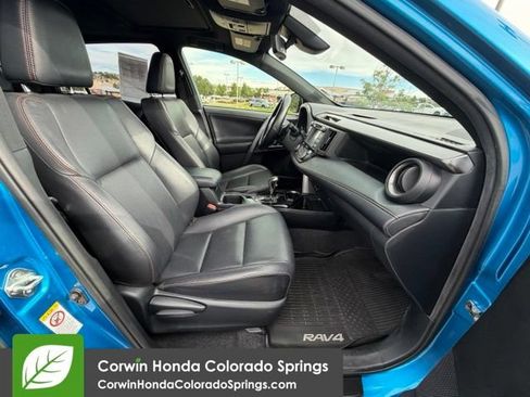 Used 2018 Toyota RAV4 SE w/ Power Extra Value Package AWD/4WD image 30