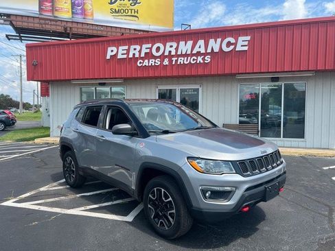 Used 2021 Jeep Compass Trailhawk AWD/4WD image 17