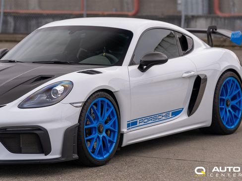 Used 2023 Porsche 718 Cayman GT4 RS RWD image 5