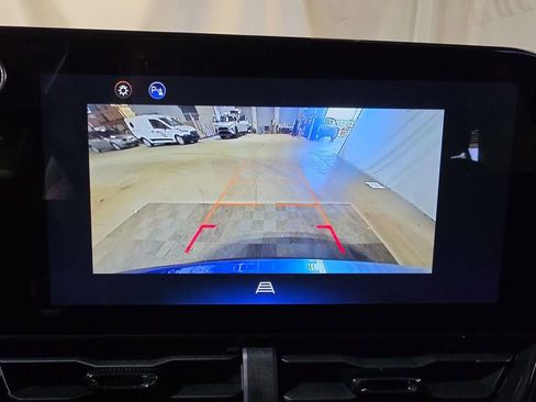 Used 2025 Chevrolet Equinox RS w/ Convenience Package III AWD/4WD image 23