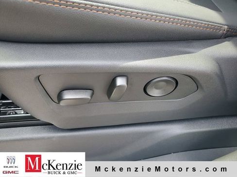 New 2026 GMC Sierra 1500 AT4 AWD/4WD image 7