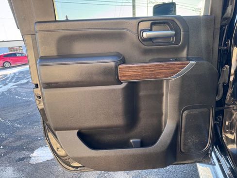 Used 2023 Chevrolet Silverado 3500 High Country w/ Technology Package image 22