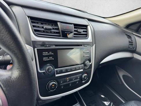 Used 2017 Nissan Altima 2.5 S w/ Power Driver Seat Package image 13