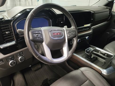Certified 2022 GMC Sierra 1500 SLT w/ SLT Convenience Package image 24