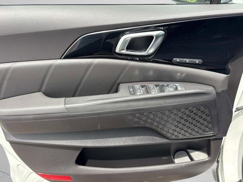 New 2026 Kia Carnival SX Prestige FWD image 16