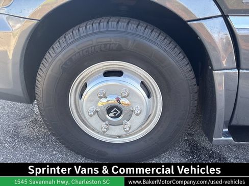 Used 2016 Mercedes-Benz Sprinter 3500 image 12