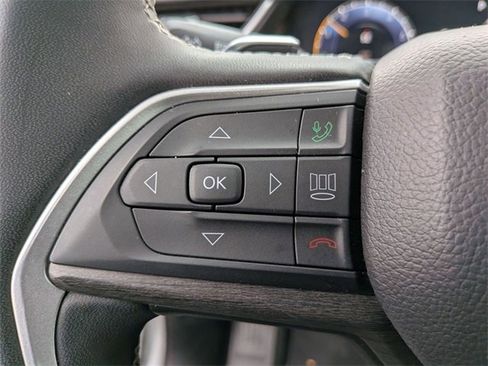 Certified 2024 Jeep Grand Cherokee L Limited w/ Luxury Tech Group II image 20