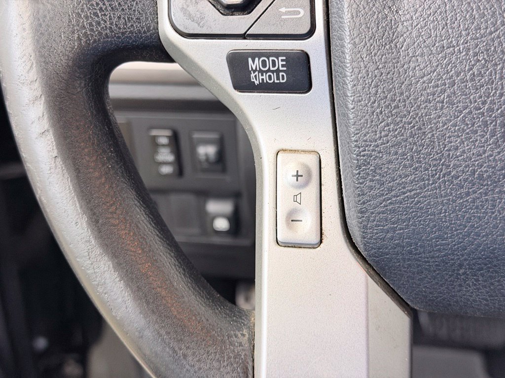 Used 2014 Toyota Tundra SR5 w/ SR5 Upgrade Package AWD/4WD image 47