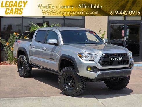 Used 2021 Toyota Tacoma TRD Off-Road w/ Technology Package AWD/4WD image 1