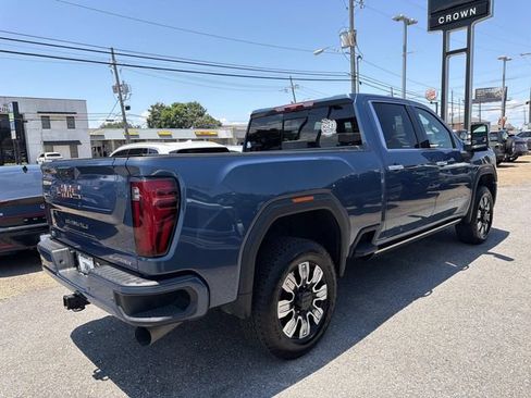 Used 2025 GMC Sierra 2500 Denali w/ Denali Reserve Package AWD/4WD image 6