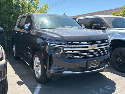 Used 2024 Chevrolet Tahoe Premier AWD/4WD image 3