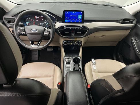 Used 2022 Ford Escape SEL AWD/4WD image 4