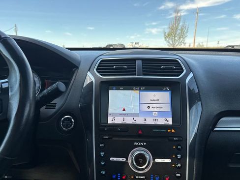 Used 2019 Ford Explorer Sport w/ Equipment Group 401A AWD/4WD image 17