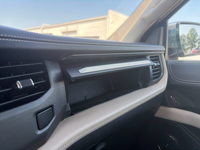 Used 2022 Ford Expedition Max Platinum AWD/4WD image 20