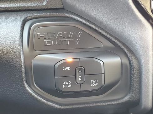 Used 2025 RAM 3500 Big Horn image 22