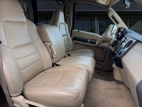 Used 2008 Ford F250 Lariat image 15
