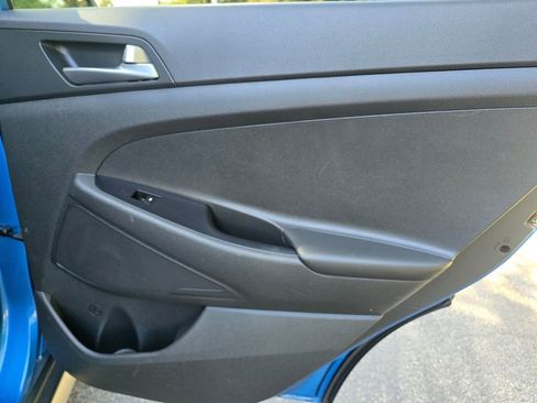 Used 2017 Hyundai Tucson SE image 19