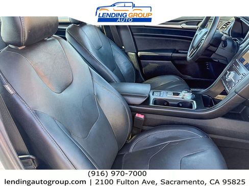 Used 2019 Ford Fusion Titanium FWD image 15