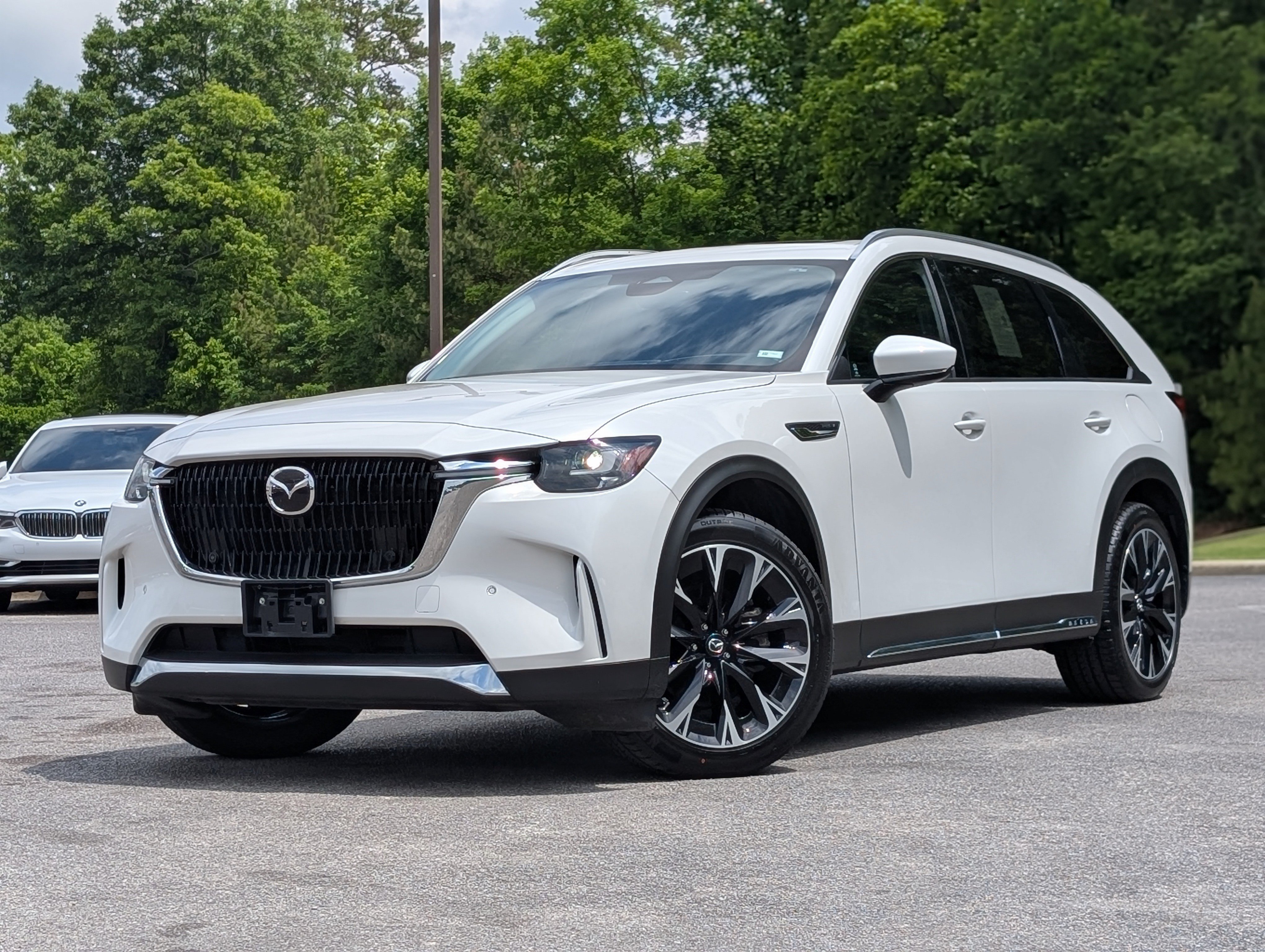 Used 2024 MAZDA CX-90 Plug-In Hybrid w/ Premium Pkg AWD/4WD image 4